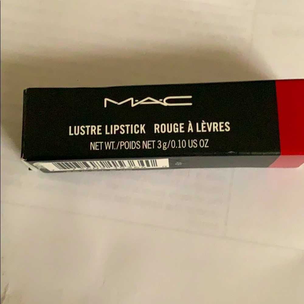 MAC lustre lipstick